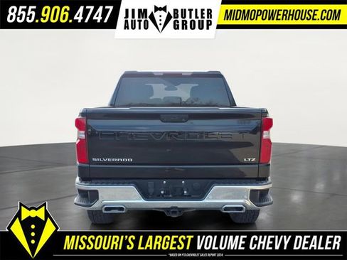 Used 2023 Chevrolet Silverado 1500 LTZ w/ Z71 Off-Road Package image 4