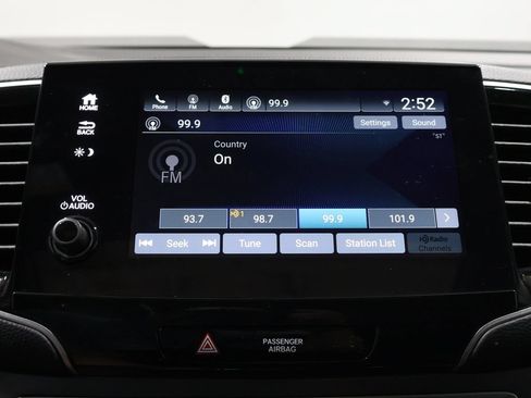 Used 2023 Honda Passport EX-L image 31