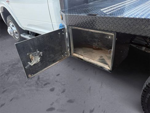 Used 2023 RAM 3500 Tradesman image 15