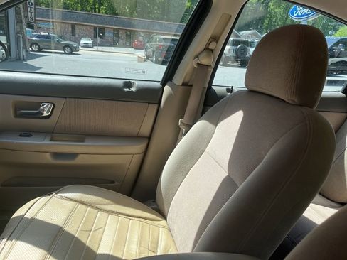 Used 2000 Ford Taurus SEL image 24