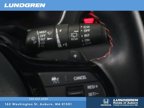 Used 2023 Honda Pilot Sport image 20