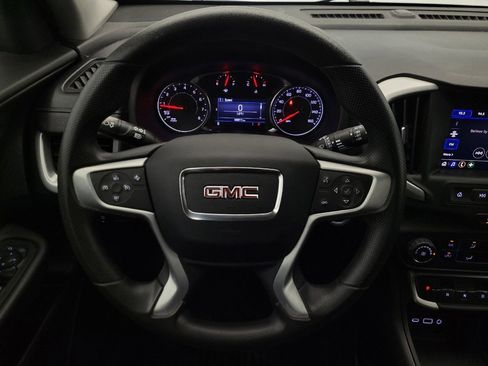 Used 2024 GMC Terrain SLE FWD image 22