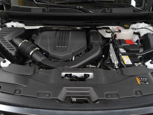 Used 2025 GMC Acadia AT4 AWD/4WD image 35