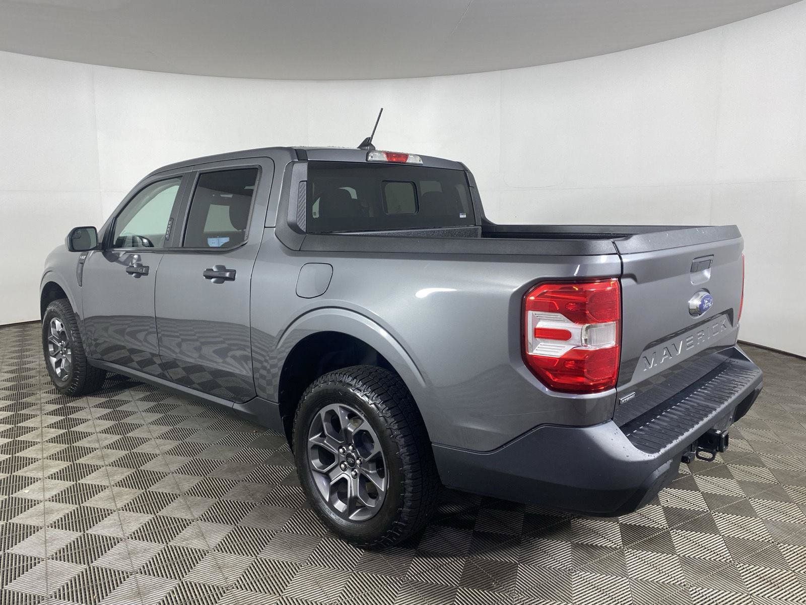 Used 2022 Ford Maverick XLT w/ XLT Luxury Package FWD image 5