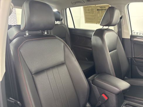 Used 2024 Volkswagen Tiguan Wolfsburg Edition image 28