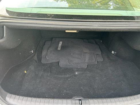 Used 2017 Genesis G80 3.8 w/ Option Group 03 image 23