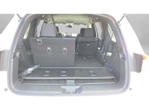 Used 2025 Honda Pilot Sport image 14