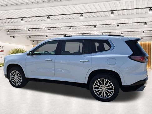 New 2026 GMC Acadia Denali FWD image 8