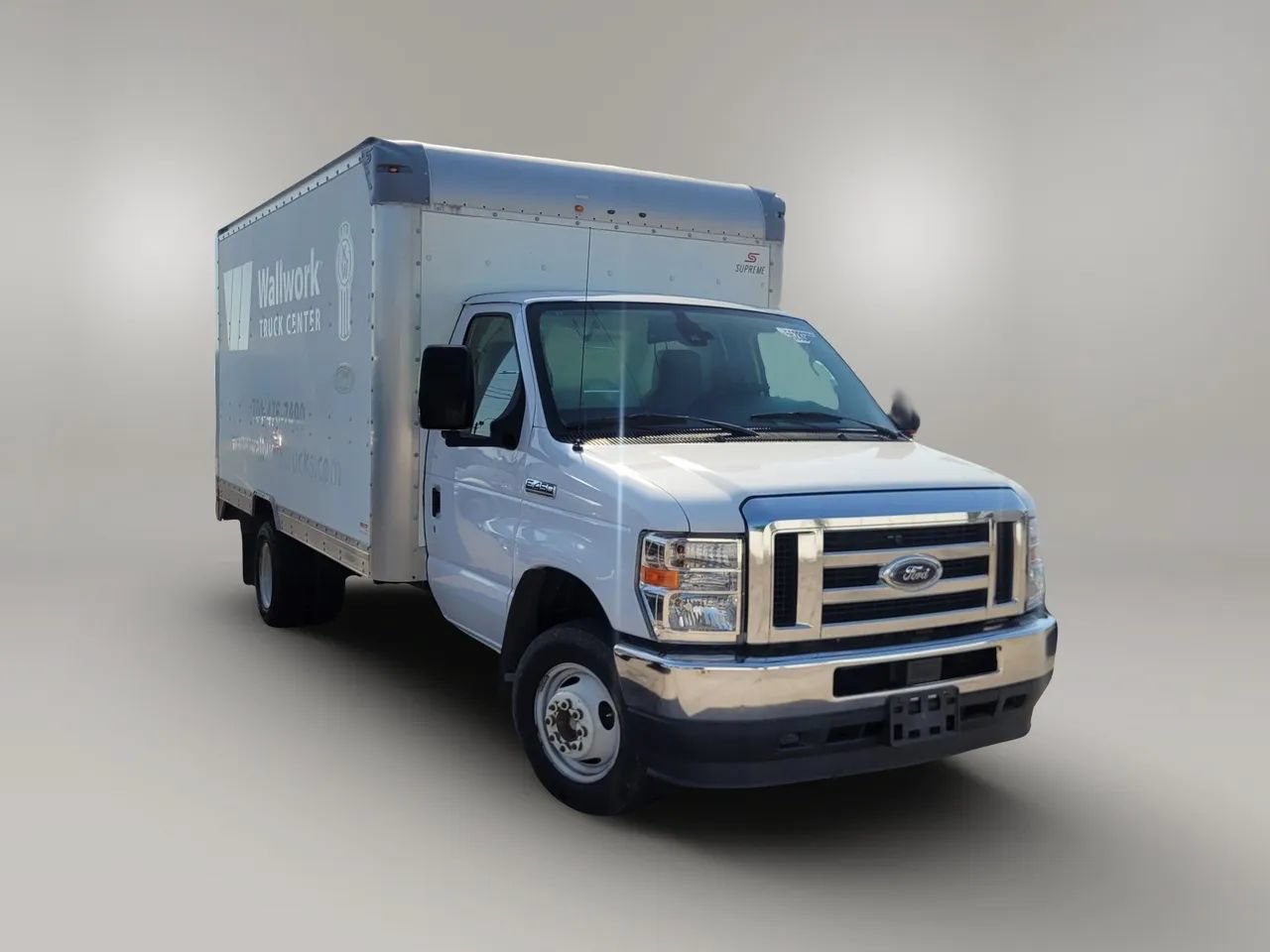 Used 2021 Ford E-450 and Econoline 450 Super Duty RWD image 15