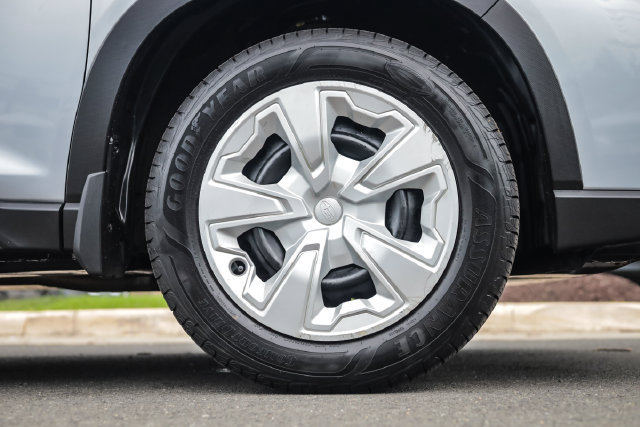 Used 2020 Subaru Forester AWD/4WD image 13