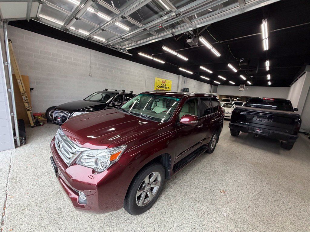 Used 2012 Lexus GX 460 Premium AWD/4WD image 2