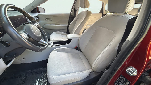 Used 2024 Hyundai Kona SEL AWD/4WD image 13