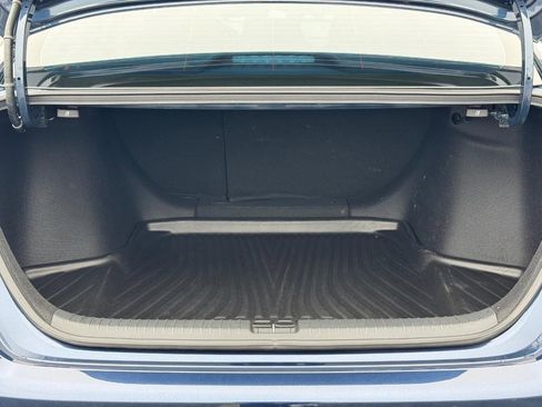 Used 2024 Honda Accord EX-L image 4