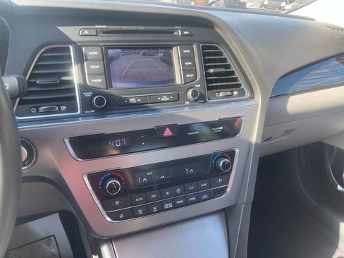 Used 2016 Hyundai Sonata Limited image 20