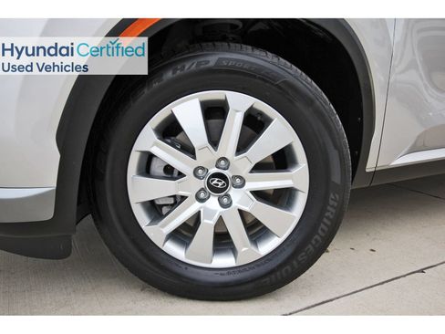 Certified 2025 Hyundai Palisade SEL FWD image 33