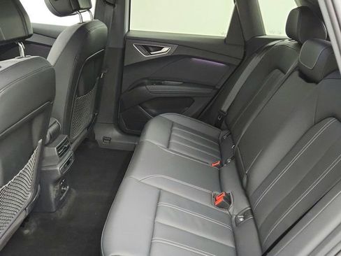 Used 2024 Audi Q4 e-tron Premium Plus w/ Premium Plus image 22