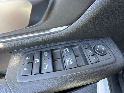 Used 2022 RAM 1500 Big Horn image 13