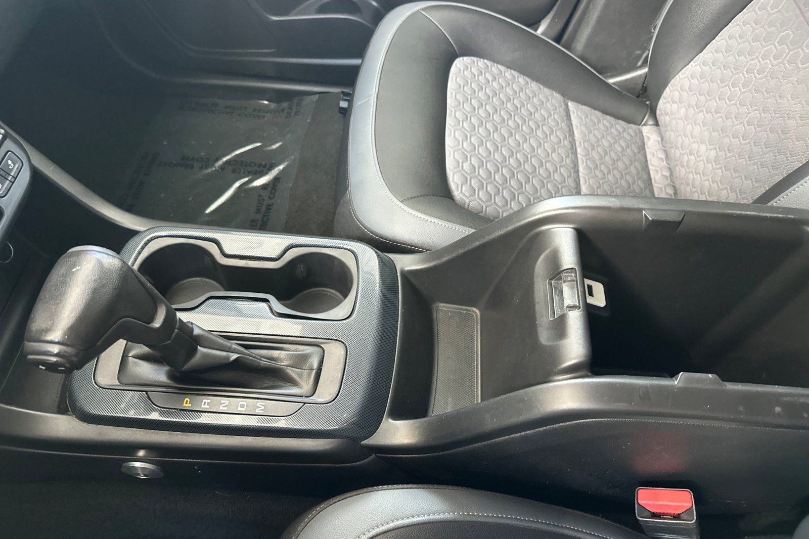 Used 2016 Chevrolet Colorado Z71 AWD/4WD image 38