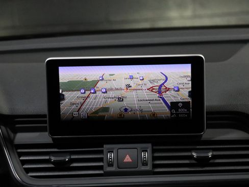 Used 2020 Audi SQ5 Premium Plus image 40