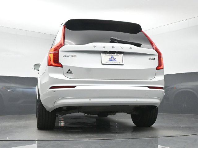 Used 2023 Volvo XC90 B5 Core w/ Protection Package Premier AWD/4WD image 39