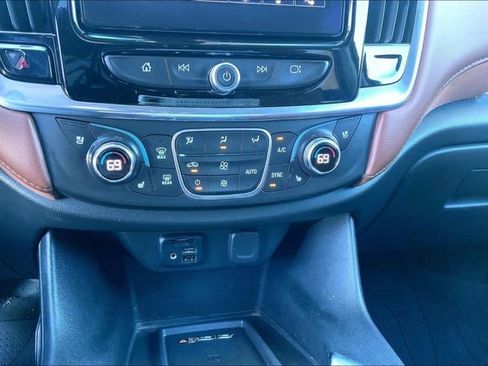 Used 2020 Chevrolet Traverse High Country w/ LPO, Floor Liner Package image 34