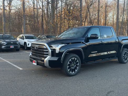 New 2026 Toyota Tundra Limited image 4
