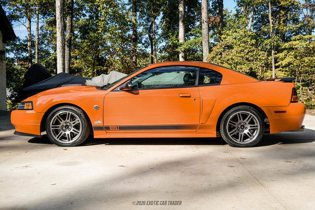 Used 2004 Ford Mustang Mach 1 RWD image 2