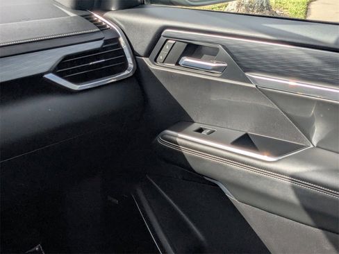 Certified 2025 GMC Acadia Elevation image 14