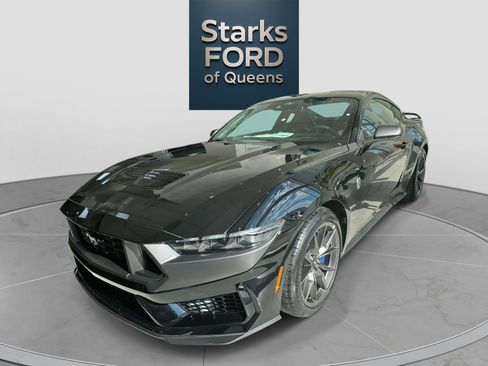 New 2025 Ford Mustang Dark Horse image 3