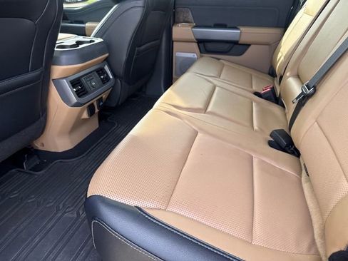 Used 2024 Ford F350 Lariat w/ Lariat Ultimate Package AWD/4WD image 16