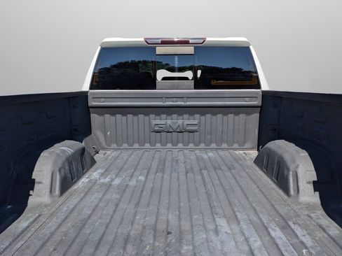 Used 2019 GMC Sierra 1500 SLT w/ SLT Premium Plus Package AWD/4WD image 11