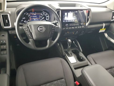 New 2026 Nissan Frontier SV w/ Tow Package image 15