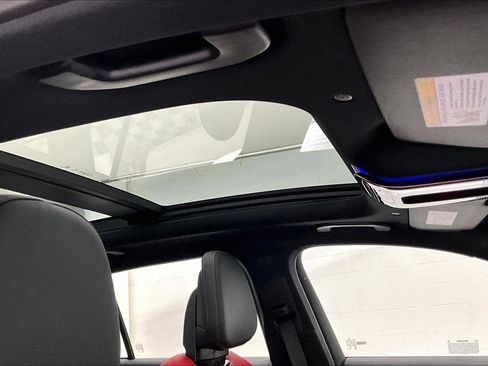 Used 2026 Mercedes-Benz GLC 43 AMG 4MATIC image 27