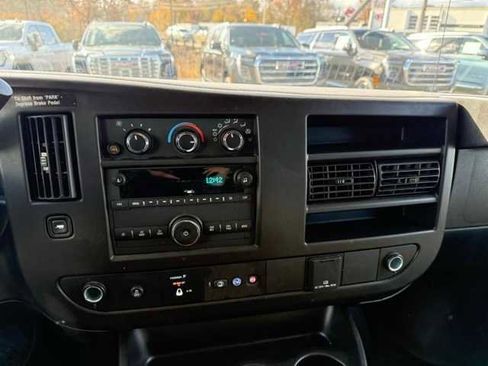 Used 2023 GMC Savana 2500 w/ Driver Convenience Package image 19