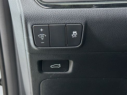 Used 2025 Kia K5 LXS image 16