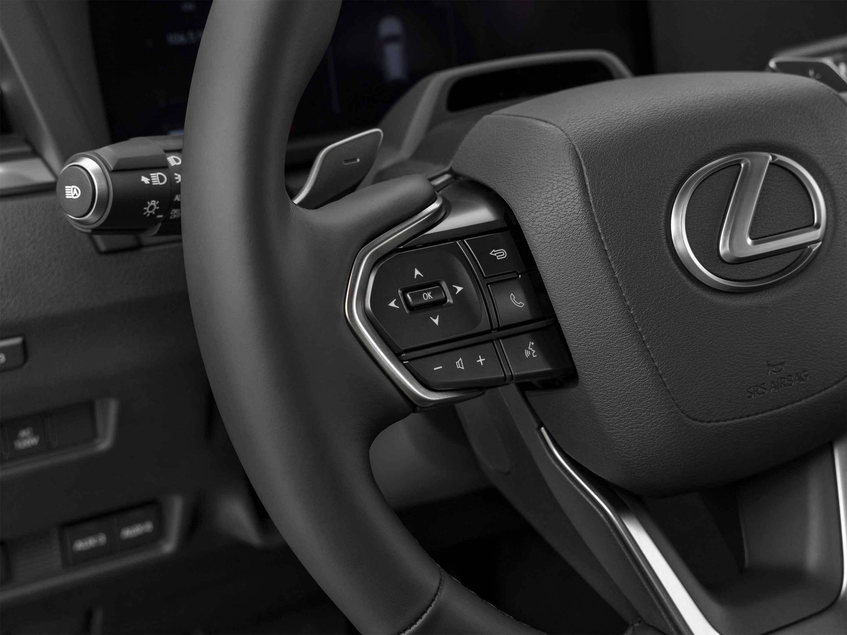 Certified 2025 Lexus GX 550 w/ Cold Area Package AWD/4WD image 45