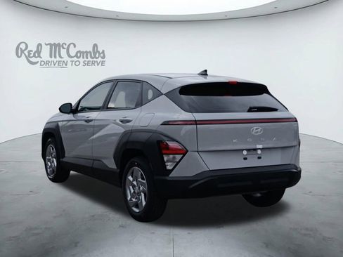 New 2026 Hyundai Kona SE FWD image 3