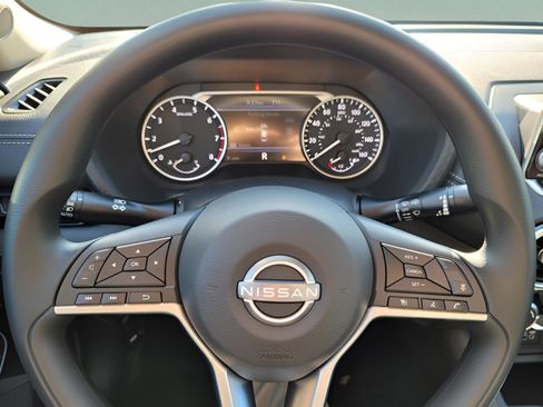 New 2025 Nissan Sentra SV image 13