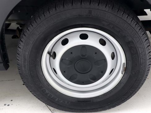 Used 2019 Ford Transit 150 XL RWD image 30