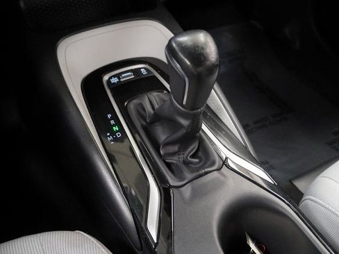 Used 2024 Toyota Corolla SE image 32