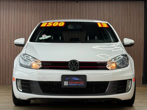 Used 2013 Volkswagen Golf 4-Door FWD image 2