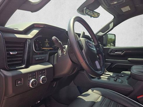 Used 2026 GMC Sierra 2500 AT4X AWD/4WD image 9