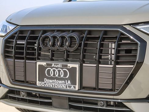 New 2025 Audi Q3 2.0T Premium w/ Convenience Package image 6