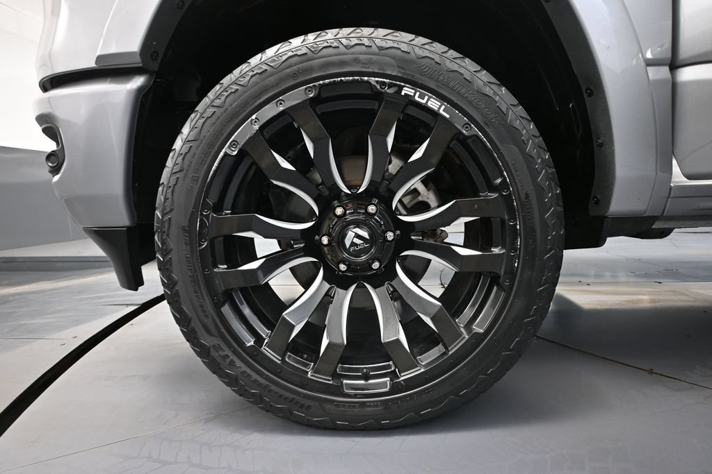 Used 2021 RAM 1500 Laramie w/ Sport Appearance Package AWD/4WD image 12