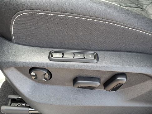 New 2026 Volkswagen Atlas SEL Premium R-Line image 19