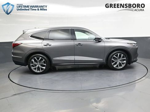 Used 2024 Acura MDX SH-AWD w/ Technology Package image 4