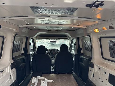 Used 2018 RAM ProMaster City Tradesman image 8