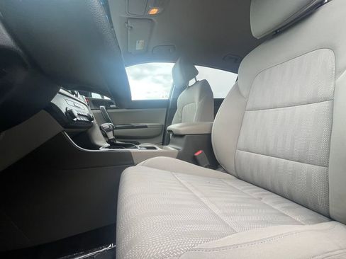 Used 2017 Kia Sportage LX AWD/4WD image 24