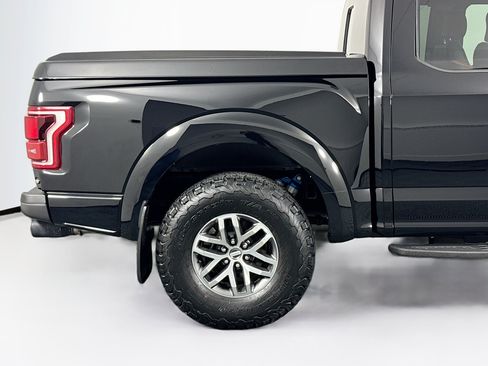 Used 2017 Ford F150 Raptor w/ Equipment Group 802A Luxury AWD/4WD image 40