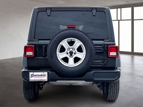 Used 2021 Jeep Wrangler Unlimited Sport S image 5